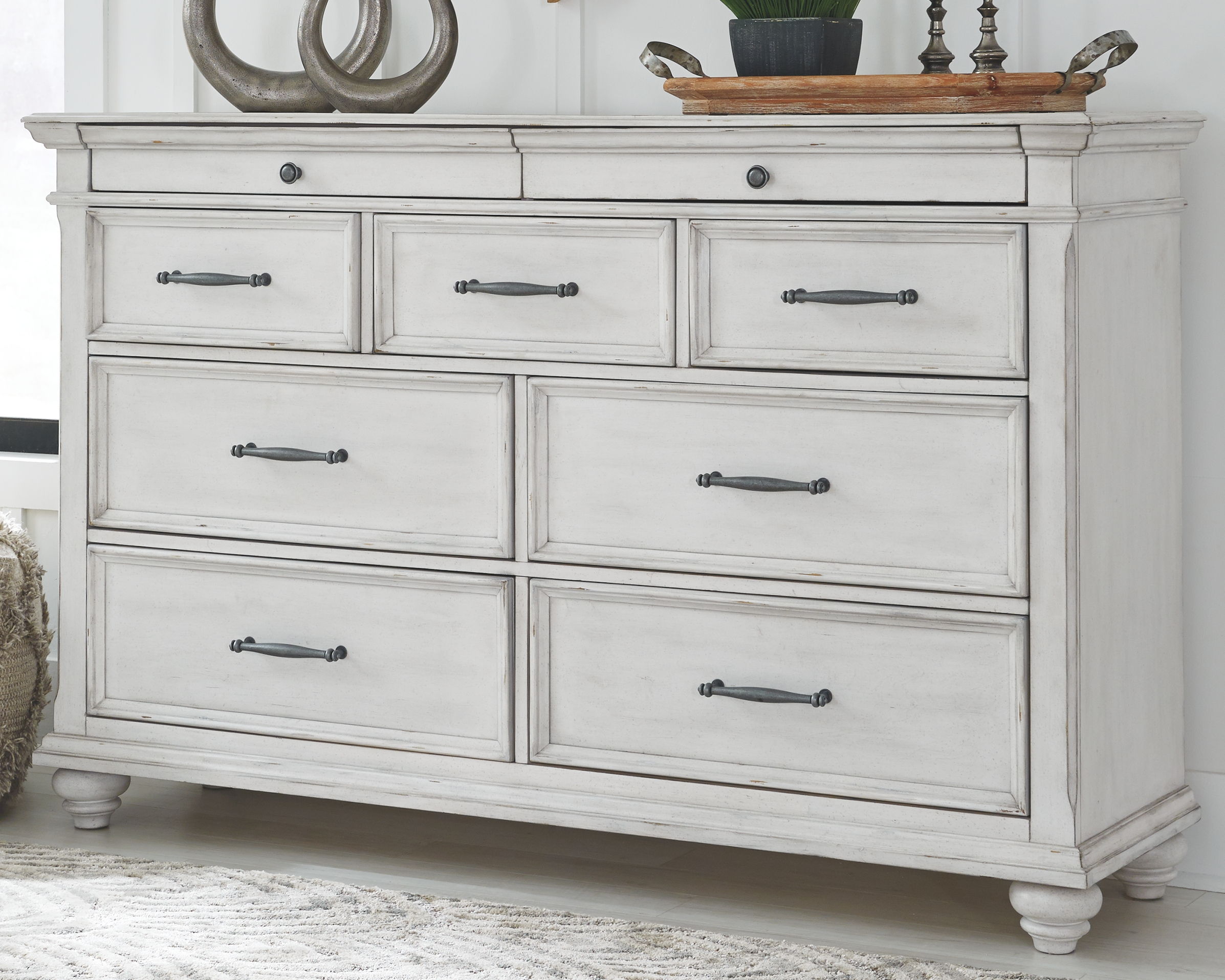 Kanwyn - Dresser