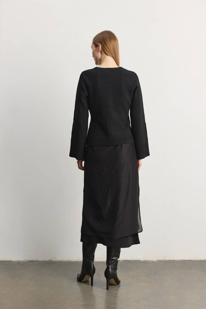 The Tyler Cardigan | Bell Sleeve Buttoned Cardigan: CHESTNUT BROWN / SMALL