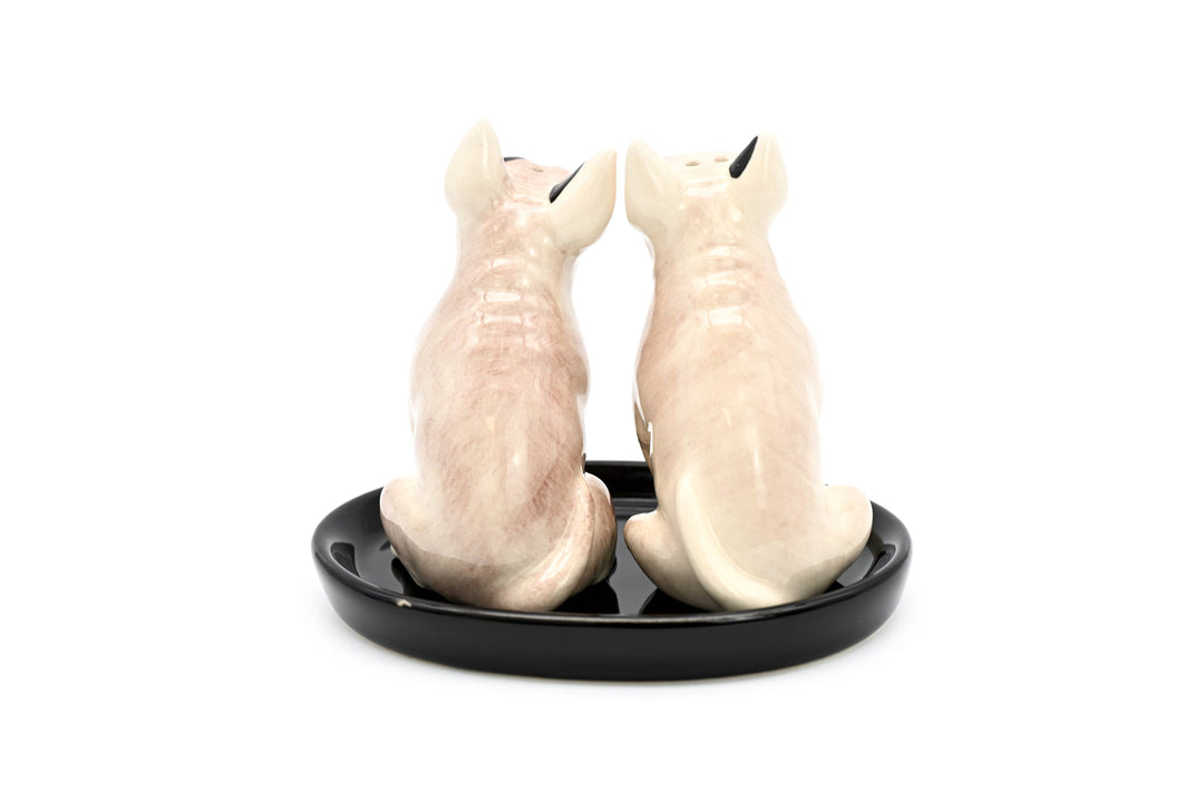 SP913 SALT AND PEPPER SHAKER Bull Terrier