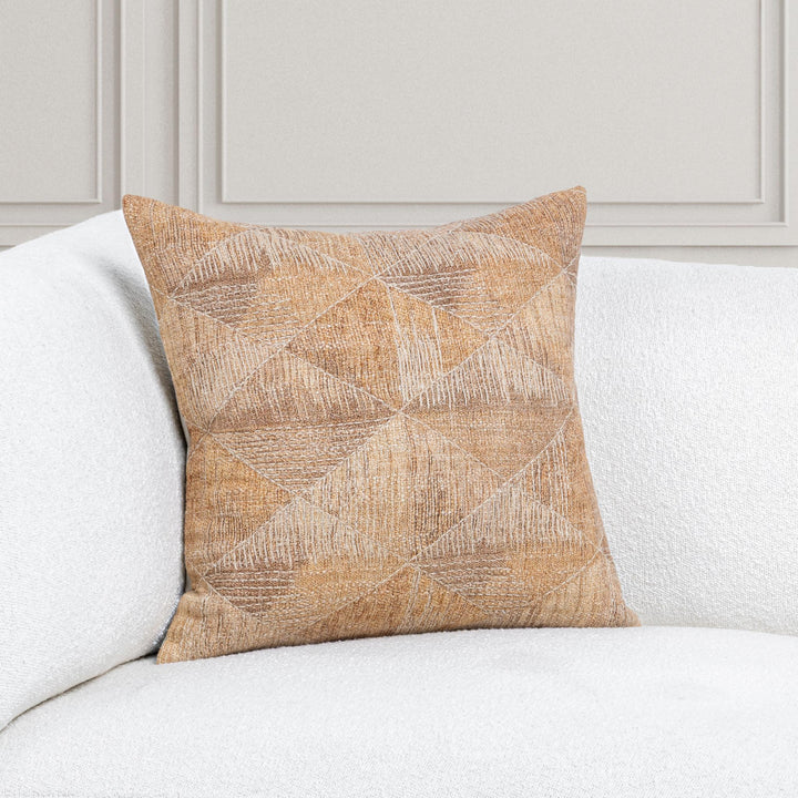 Rev - 22" x 22" LN Pillow - Caramel