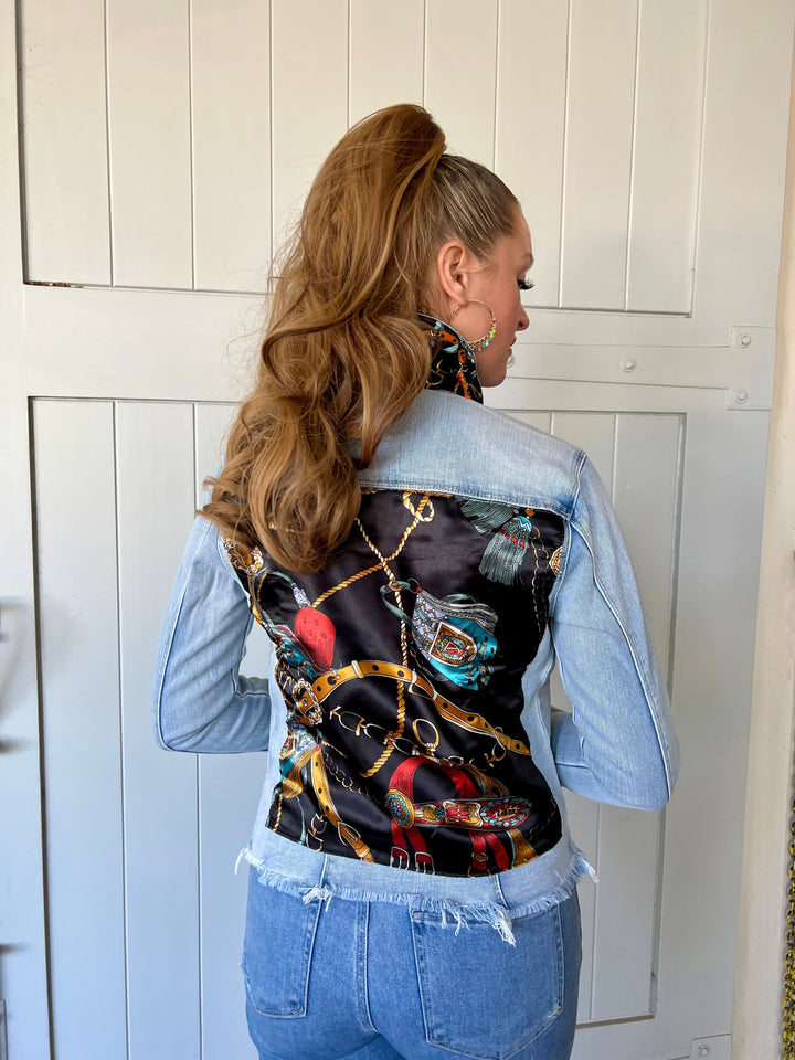 The Light Denim Jacket / Black Colorful