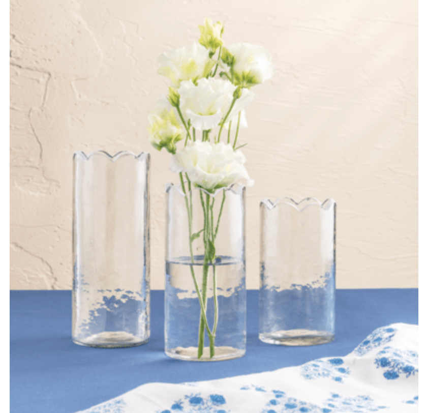 SCALLOP BUD VASE