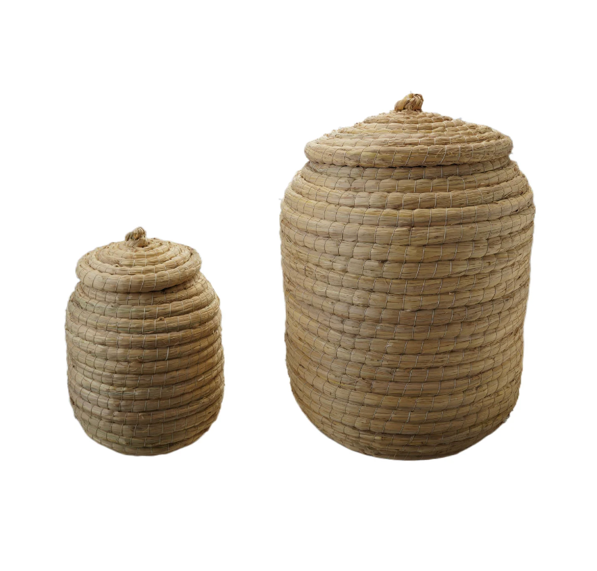HAND WOVEN STRAW BASKET W/LID - LG