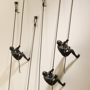 CLIMBING MAN