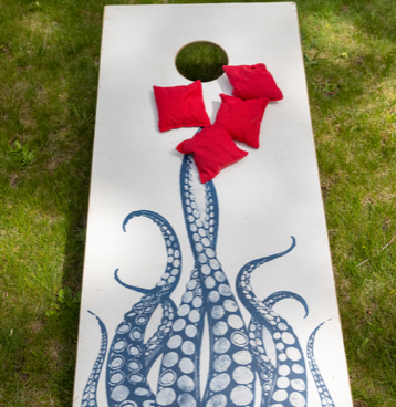 CORNHOLE