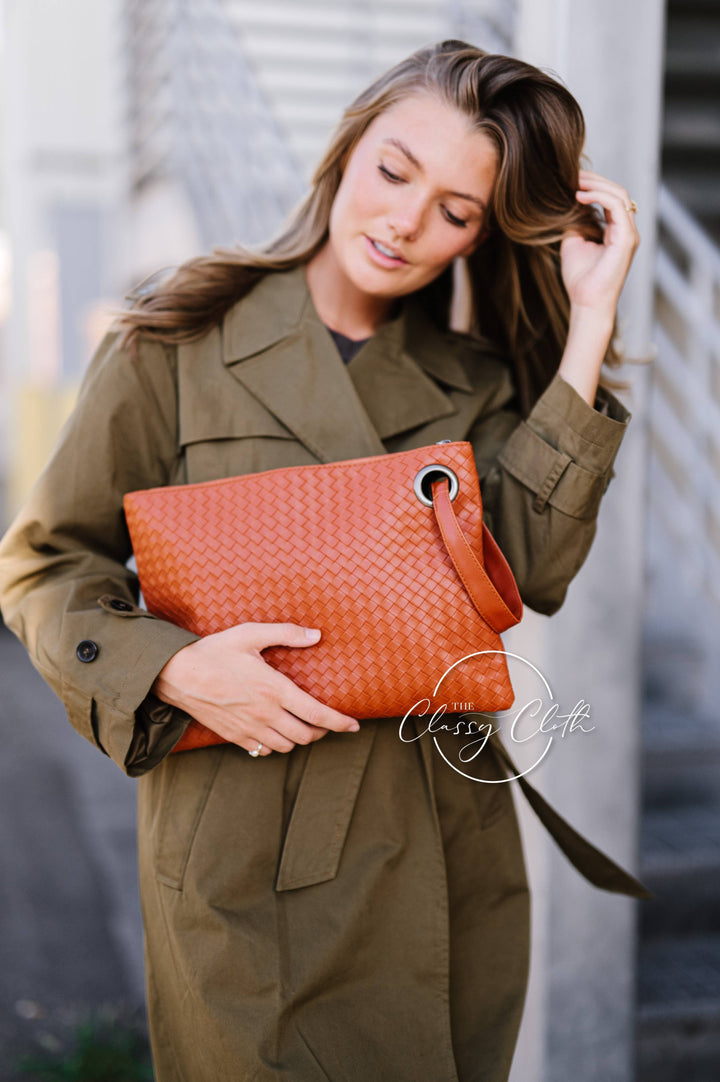 Trendy Clutch - Weave Tan RTS
