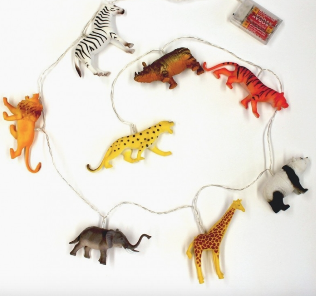 STRING LIGHTS WITH SAFARI ANIMALS